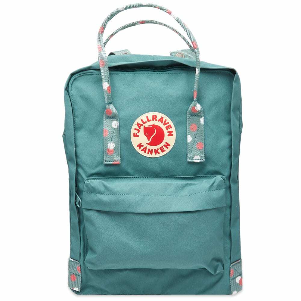 Fjällräven Men s Kånken in Frost Green Confetti Pattern Fjällräven