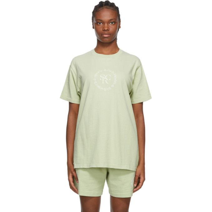 sporty and rich green sweatshirt