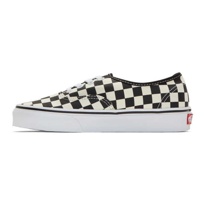 vans checkered off white