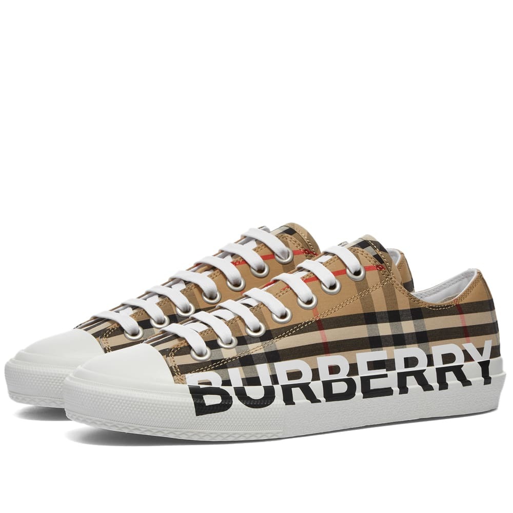 Photo: Burberry Checked Logo Sneaker
