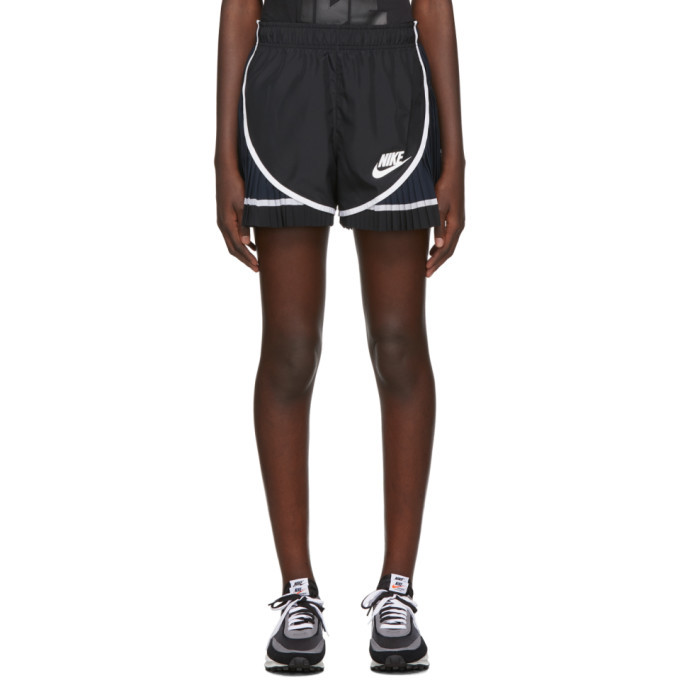 nike sacai pleated tempo shorts