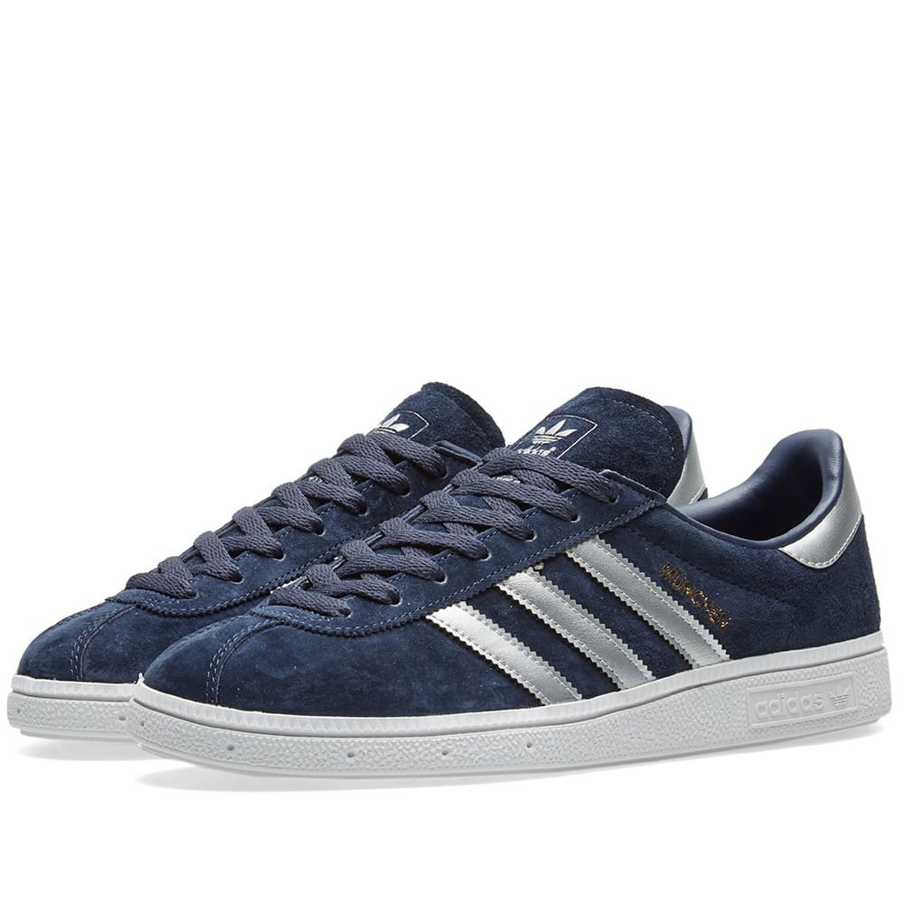 black and blue adidas munchen