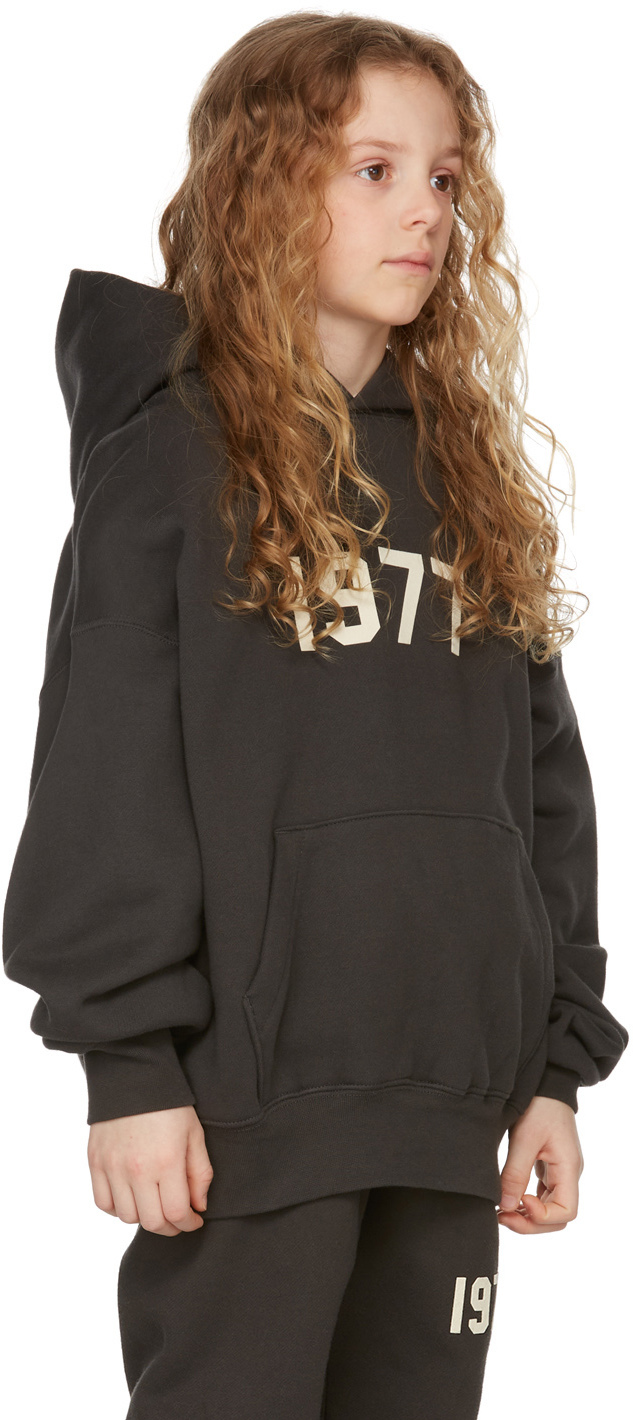 essentials hoodie 1977