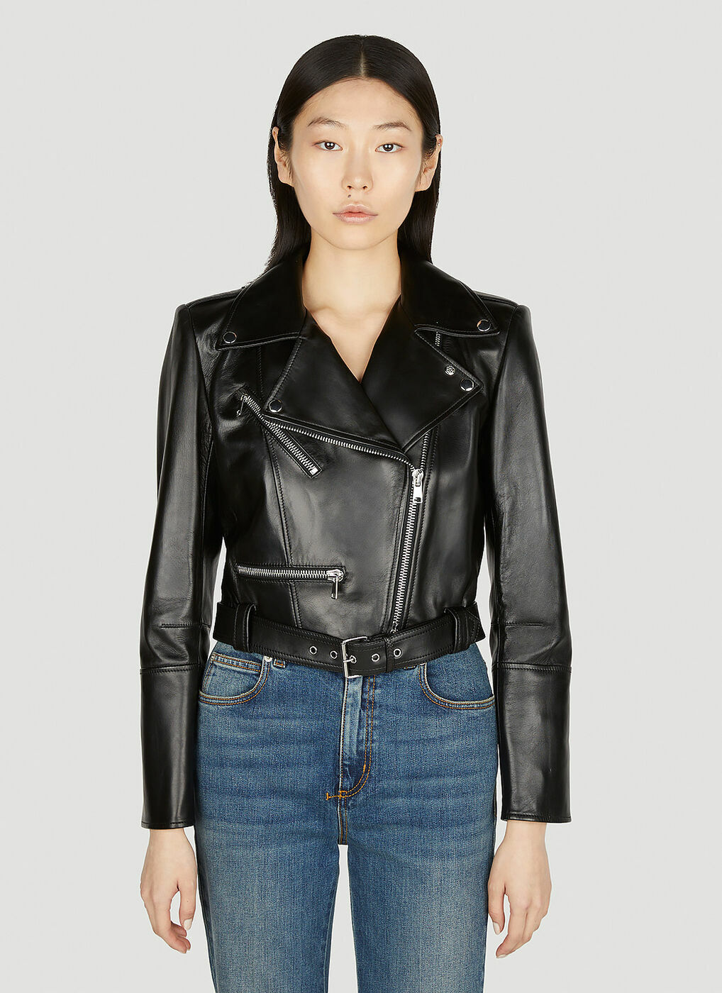 Alexander McQueen - Cropped Leather Biker Jacket in Black Alexander McQueen