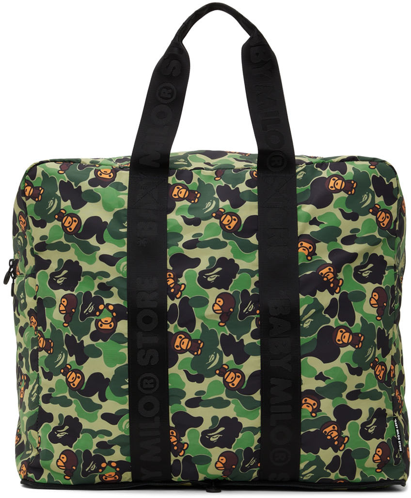 Photo: BAPE Green Camo Baby Milo Foldable Travel Bag