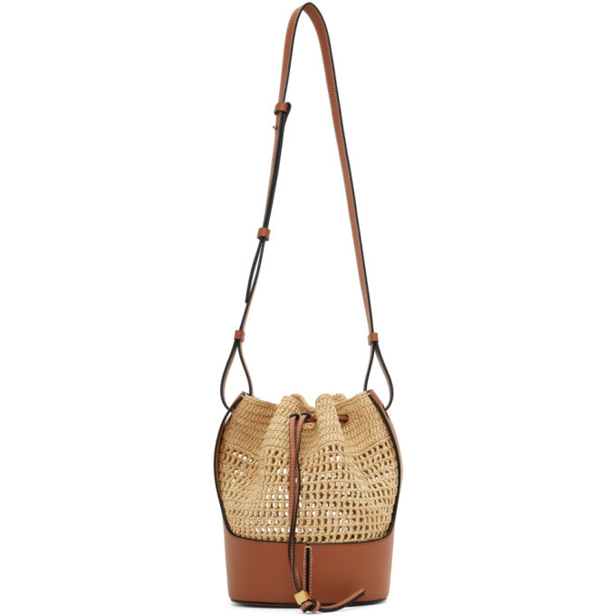 loewe raffia small