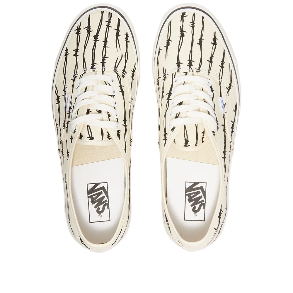 Vans UA Authentic 44 DX Sneakers in White/Black/OG Barbed Wire Vans