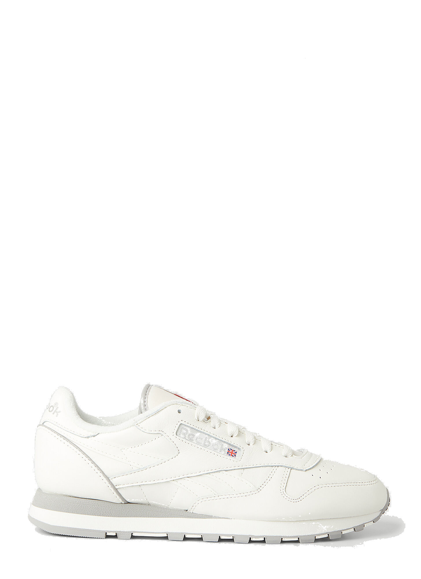 Classic Leather 1983 Vintage Sneakers in White Reebok