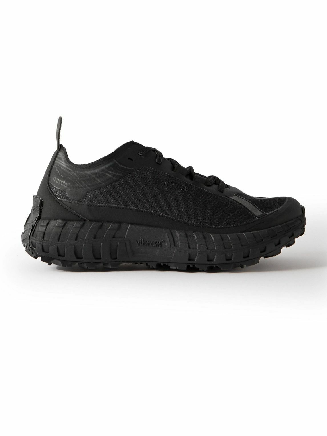 norda - 001 Mesh Running Sneakers - Black Norda