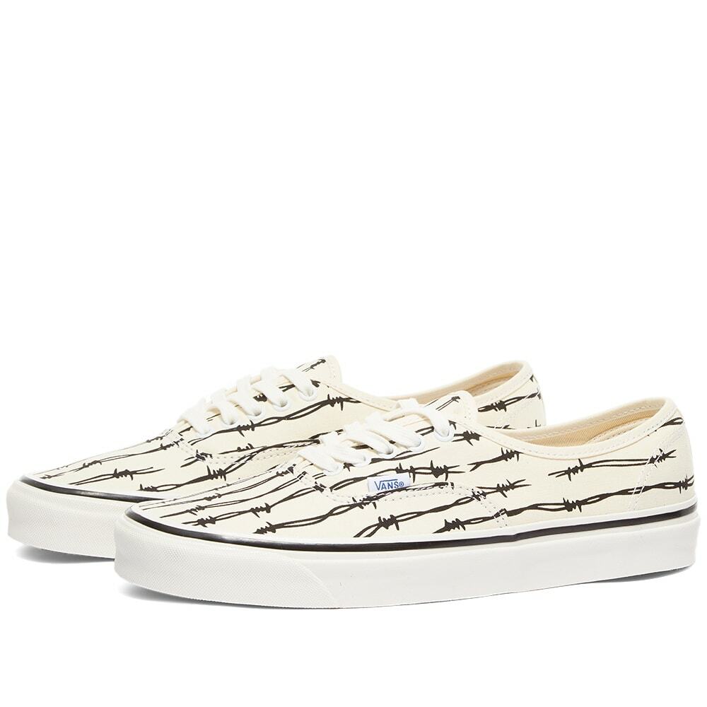 Vans UA Authentic 44 DX Sneakers in White/Black/OG Barbed Wire Vans