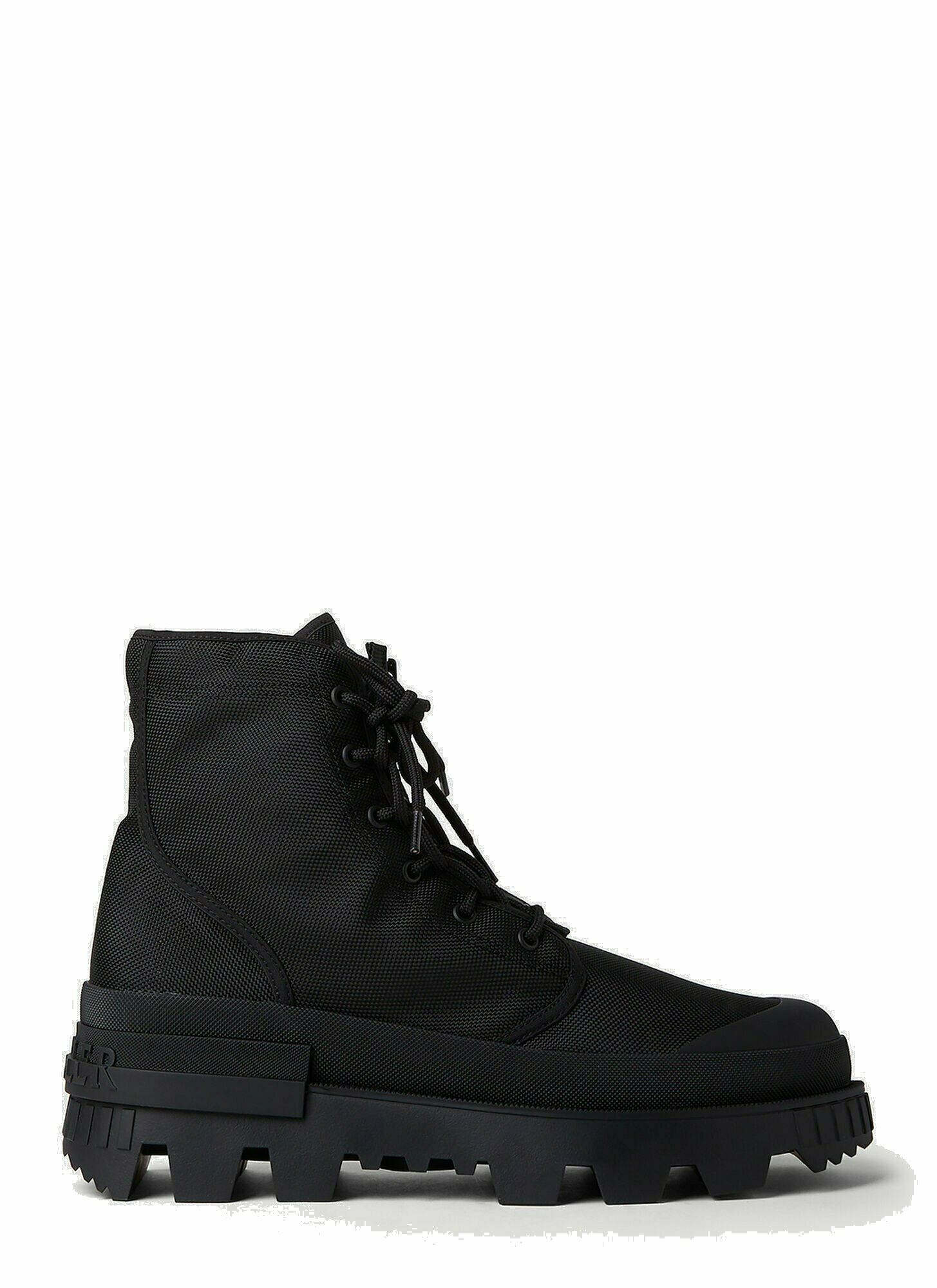 4 Moncler Hyke - Desertyx Ankle Boots in Black