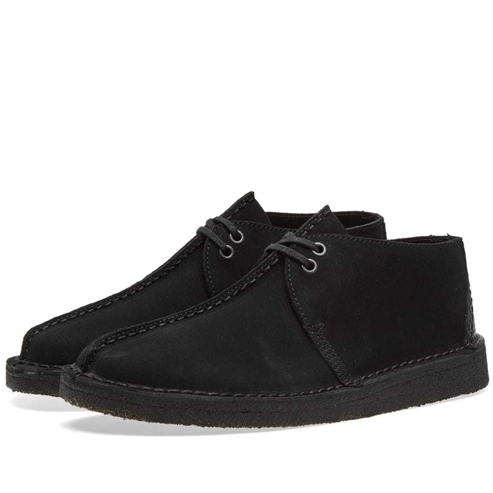 clarks trek black