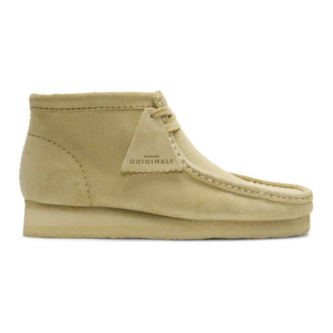 clarks wallabees tan suede