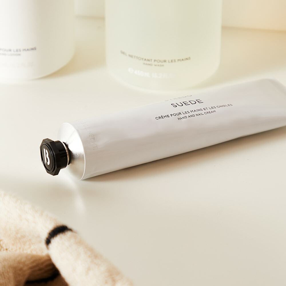Byredo Suede Hand Cream in 100ml Byredo