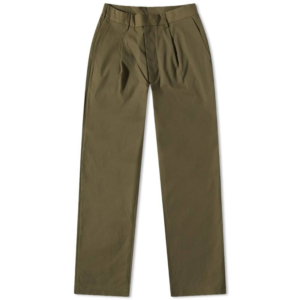 Fred Perry Men's Tapered Trouser in Uniform Green Fred Perry
