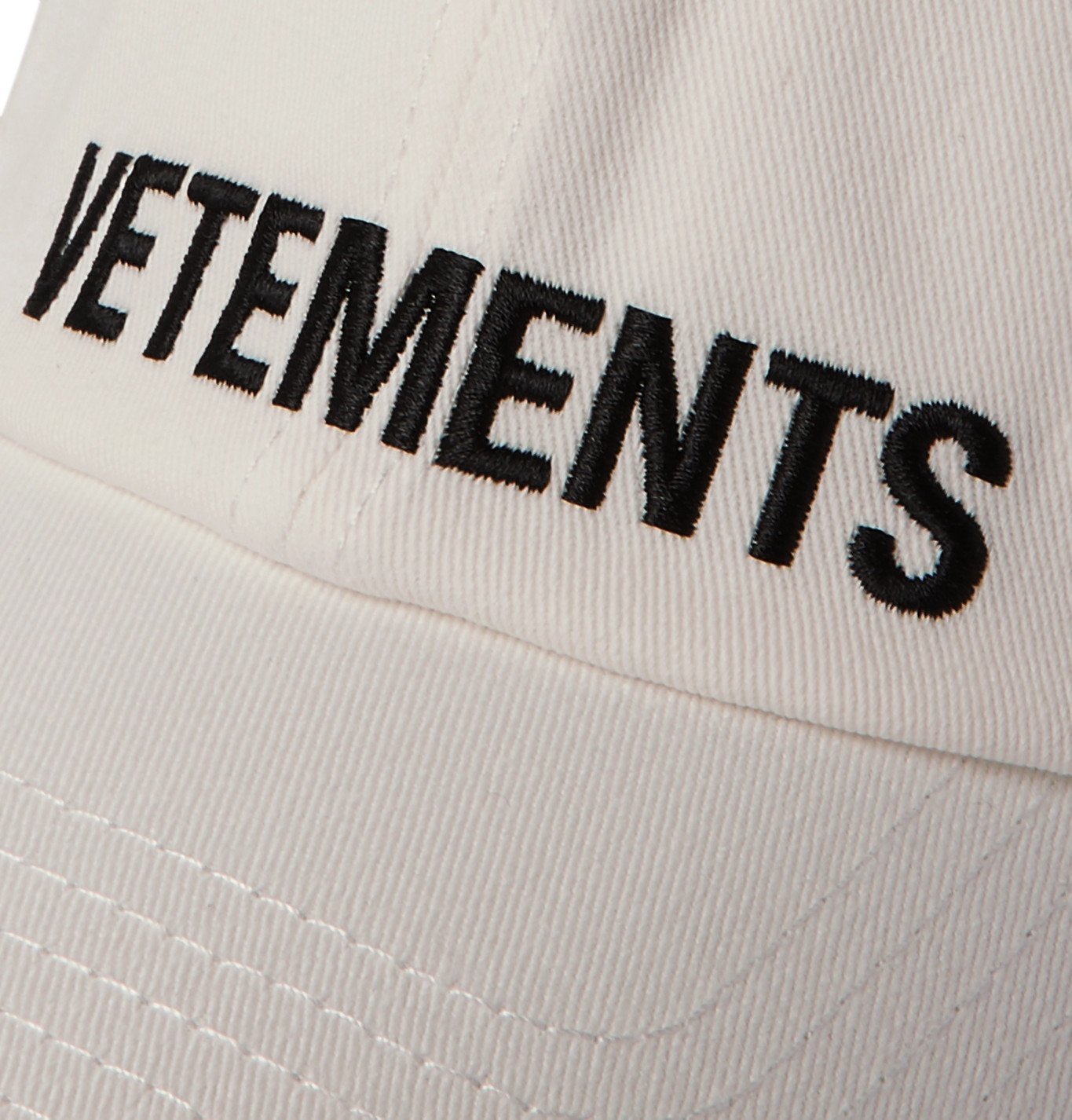 vetements cap