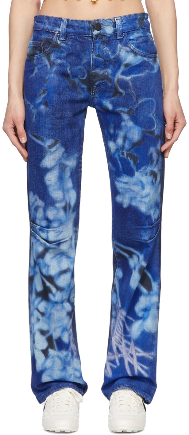 Photo: Paula Canovas Del Vas Blue Printed Jeans