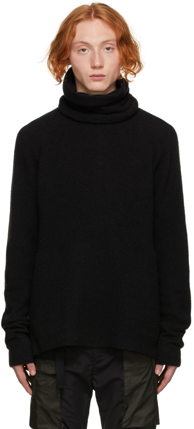 sweatshirt with neck warmer