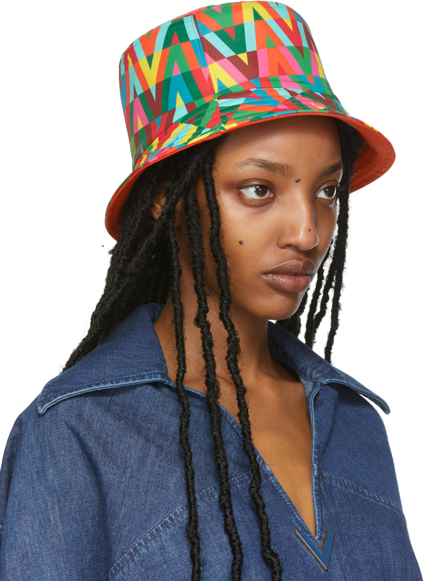 Valentino Garavani Reversible Multicolor Optical Bucket Hat Valentino ...