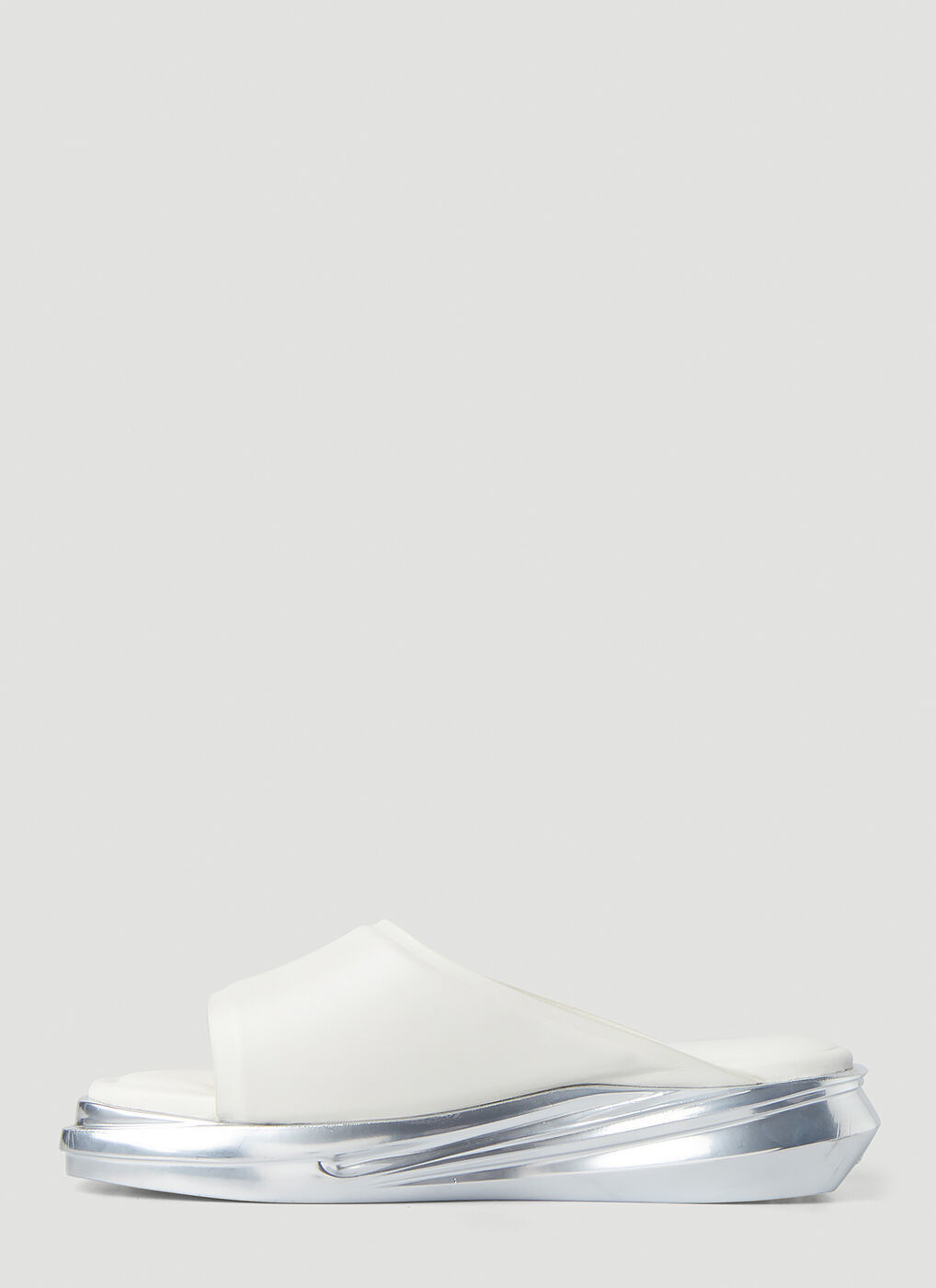 Mono Slides in White