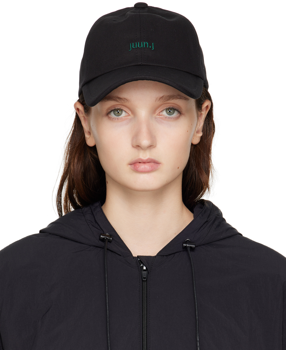 Juun.J Black Embroidered Cap Juun.J