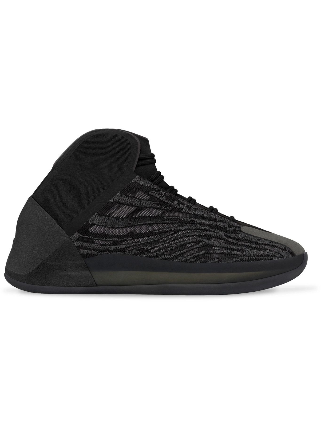 yeezy qntm black
