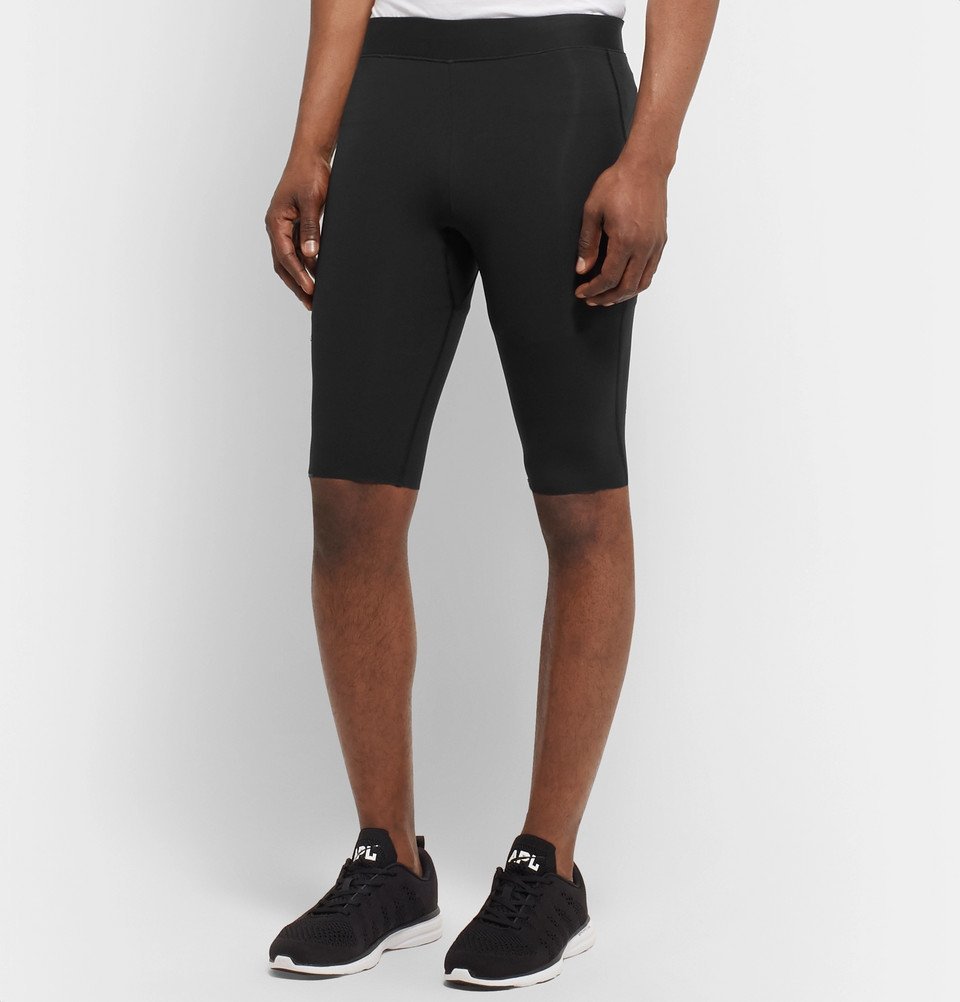 Lululemon - Compression Shorts - Black 