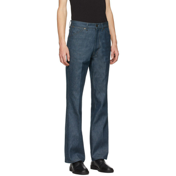 yeezys with bootcut jeans