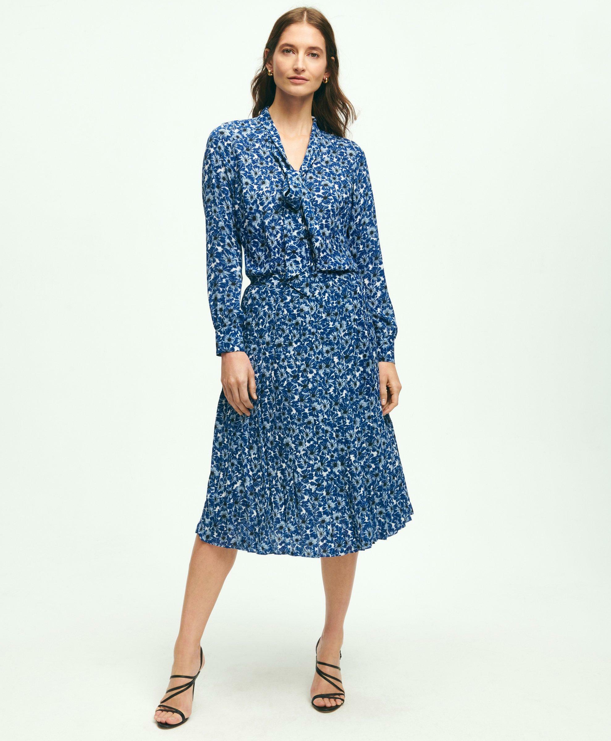 Brooks Brothers Women's Pleated Poppy Print Skirt | Blue