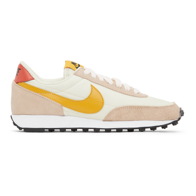 nike daybreak sneakers in beige and yellow