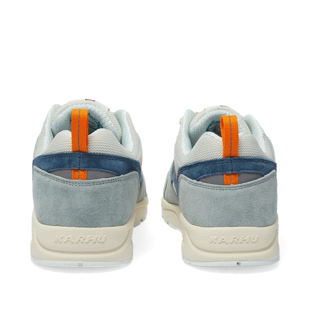 Karhu Men's Fusion 2.0 Sneakers in Pigeon/Dark Cheddar Karhu