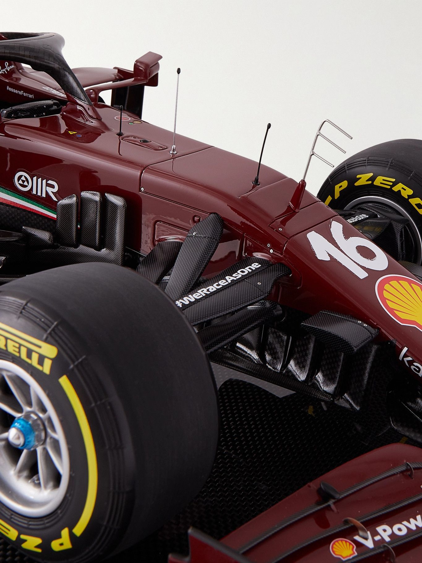 Amalgam Collection - Ferrari SF1000 1:8 Model Car Amalgam Collection