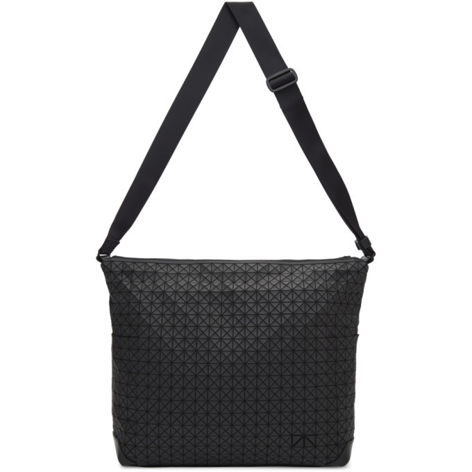 bao bao issey miyake curve