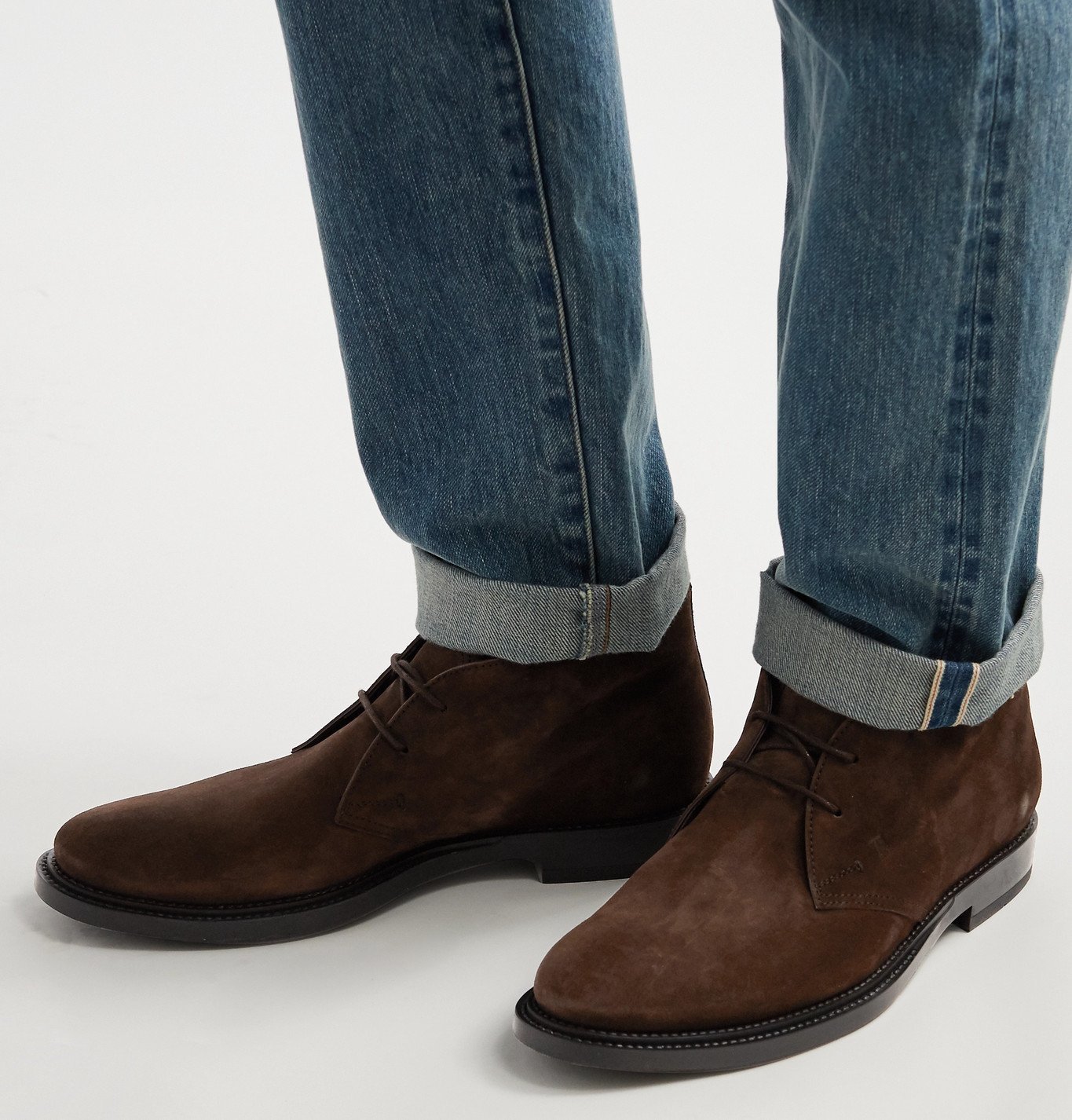 tod's suede chukka boots