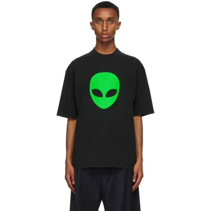 balenciaga alien t shirt