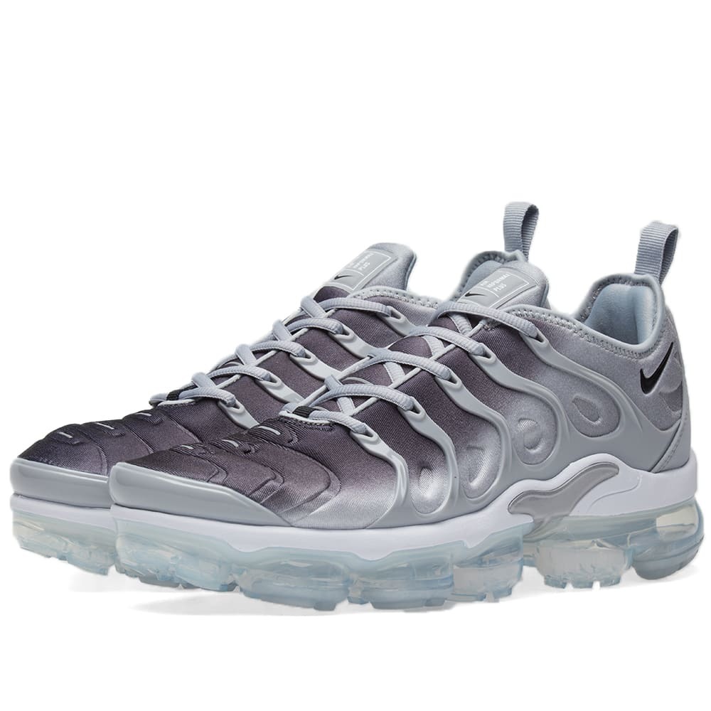 vapormax plus grey and white