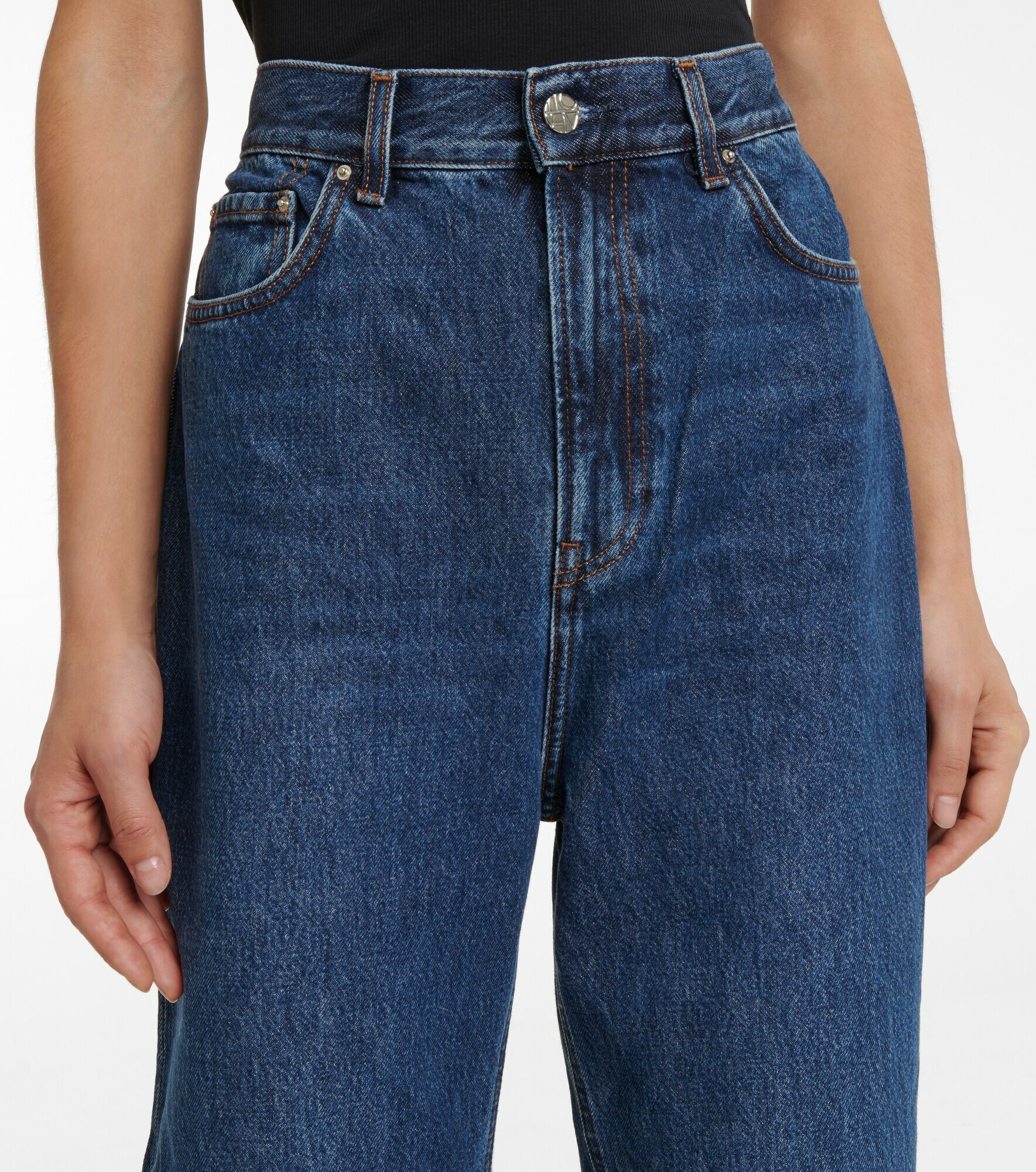 Toteme - High-rise tapered jeans Toteme