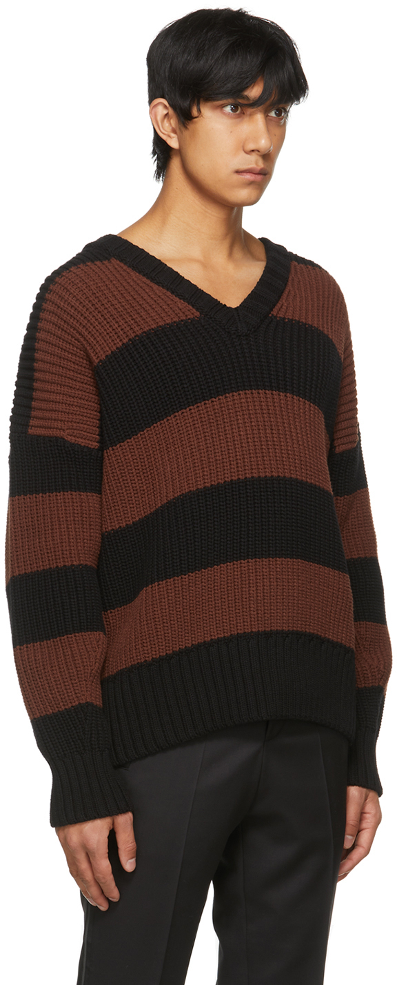 brown and black sweater