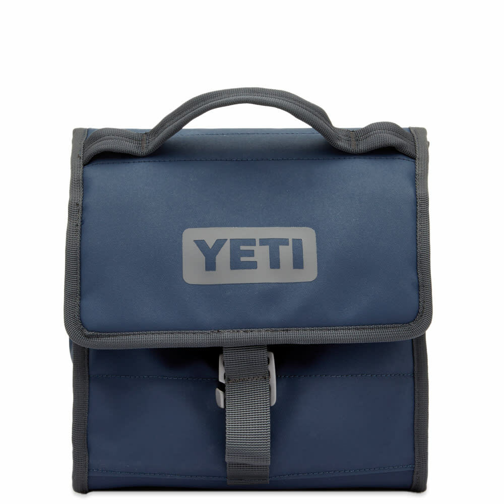 YETI Daytrip Lunch Bag in Navy Yeti