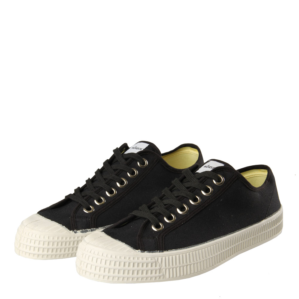 black novesta trainers