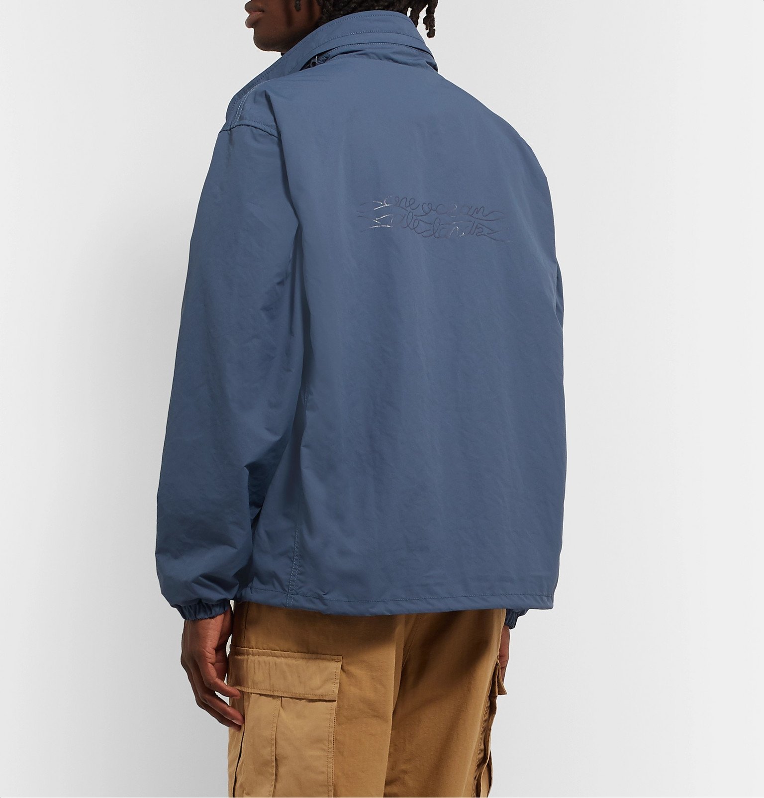 nanamica coach jacket