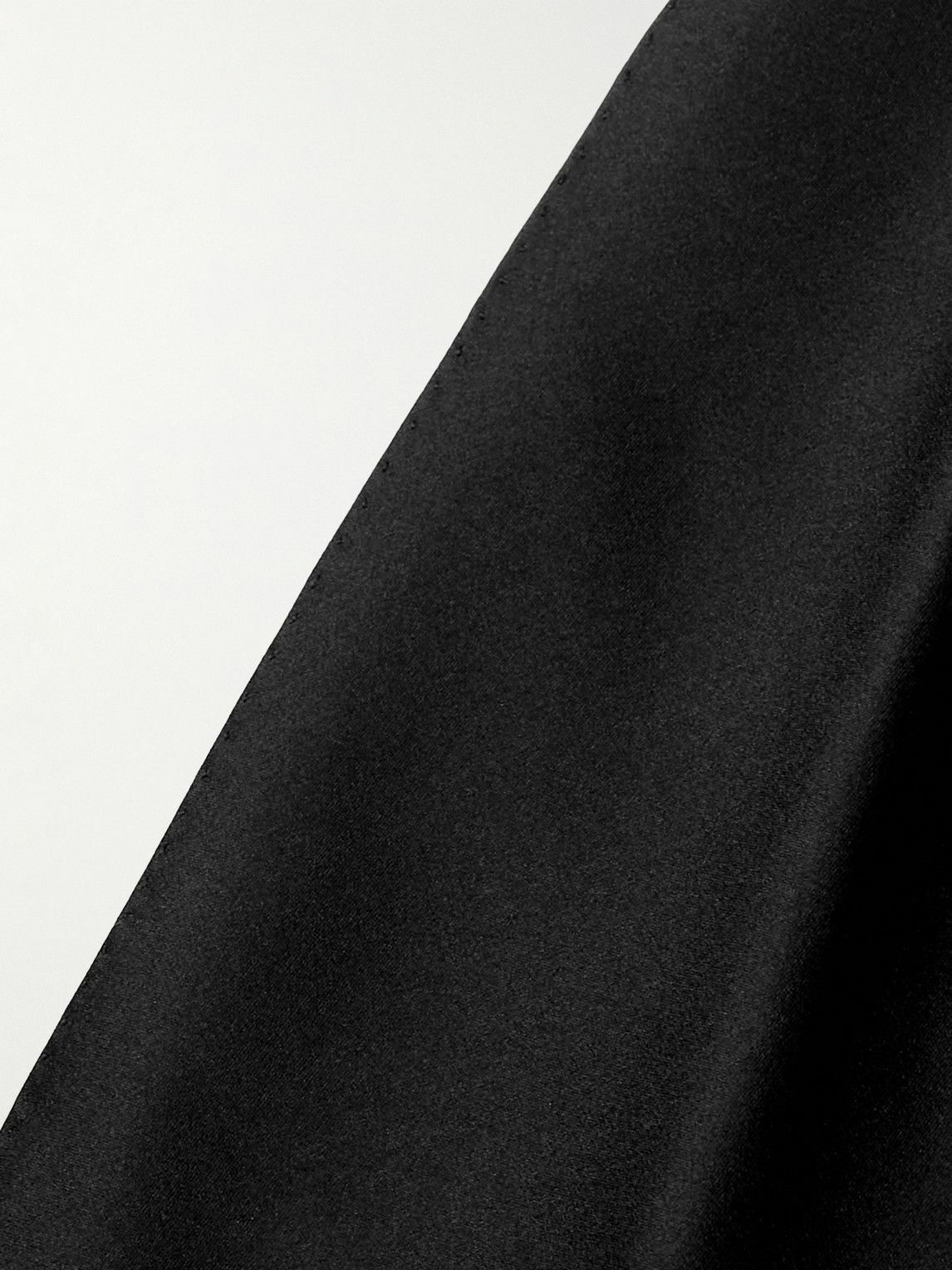 Cravate Brioni Lux Essential - Noire Satin Soie - Fait Main En Italie - État Parfait