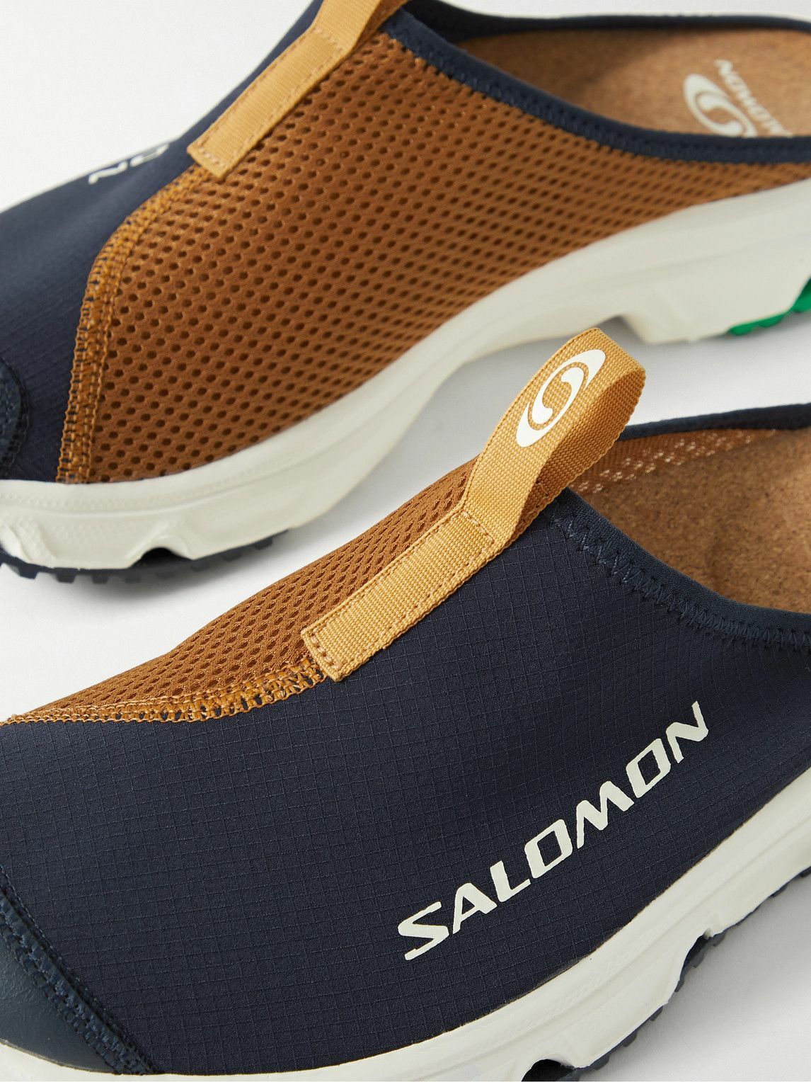 salomon slip on shoes