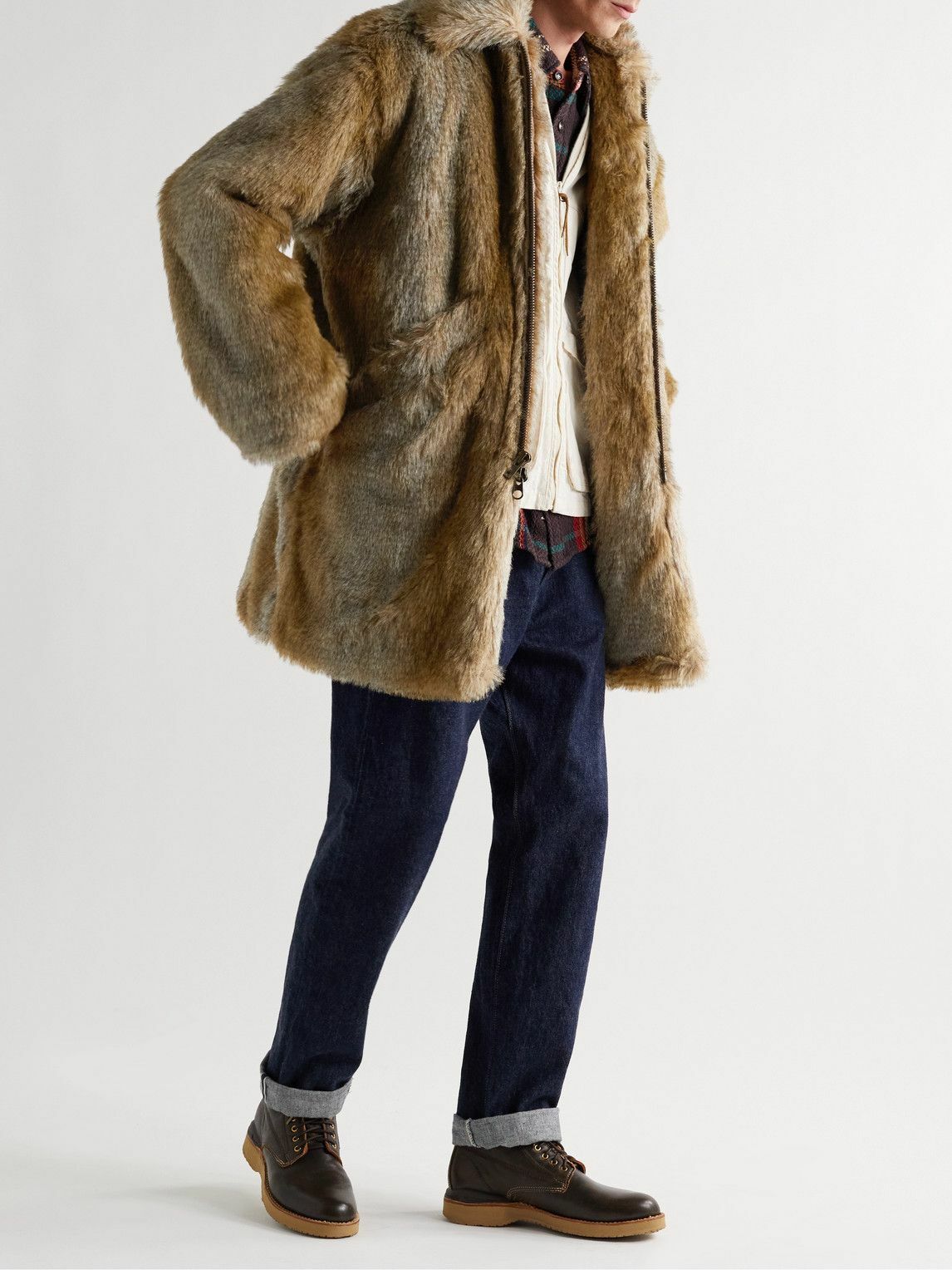 Monitaly - Inuit Faux Fur Coat - Brown Monitaly