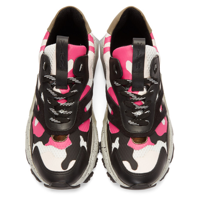 pink and black camo valentino's