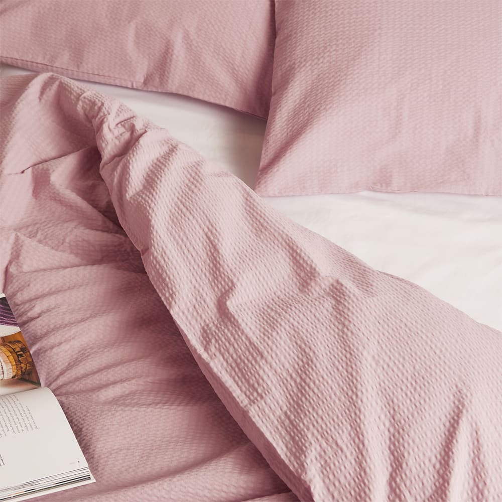 Crisp Sheets Double Duvet Set in Cherry Crisp Sheets