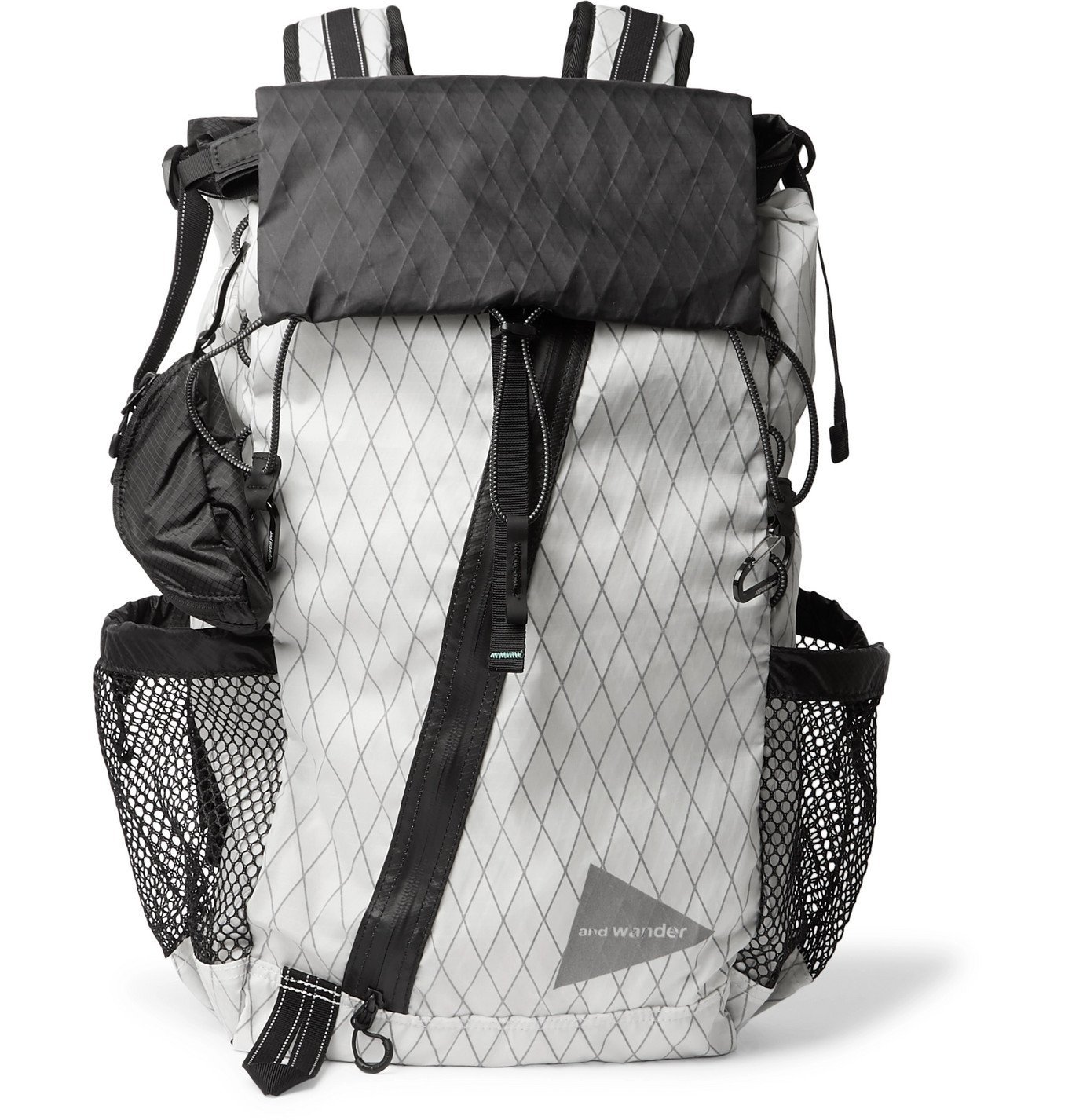 and wander 20l daypack