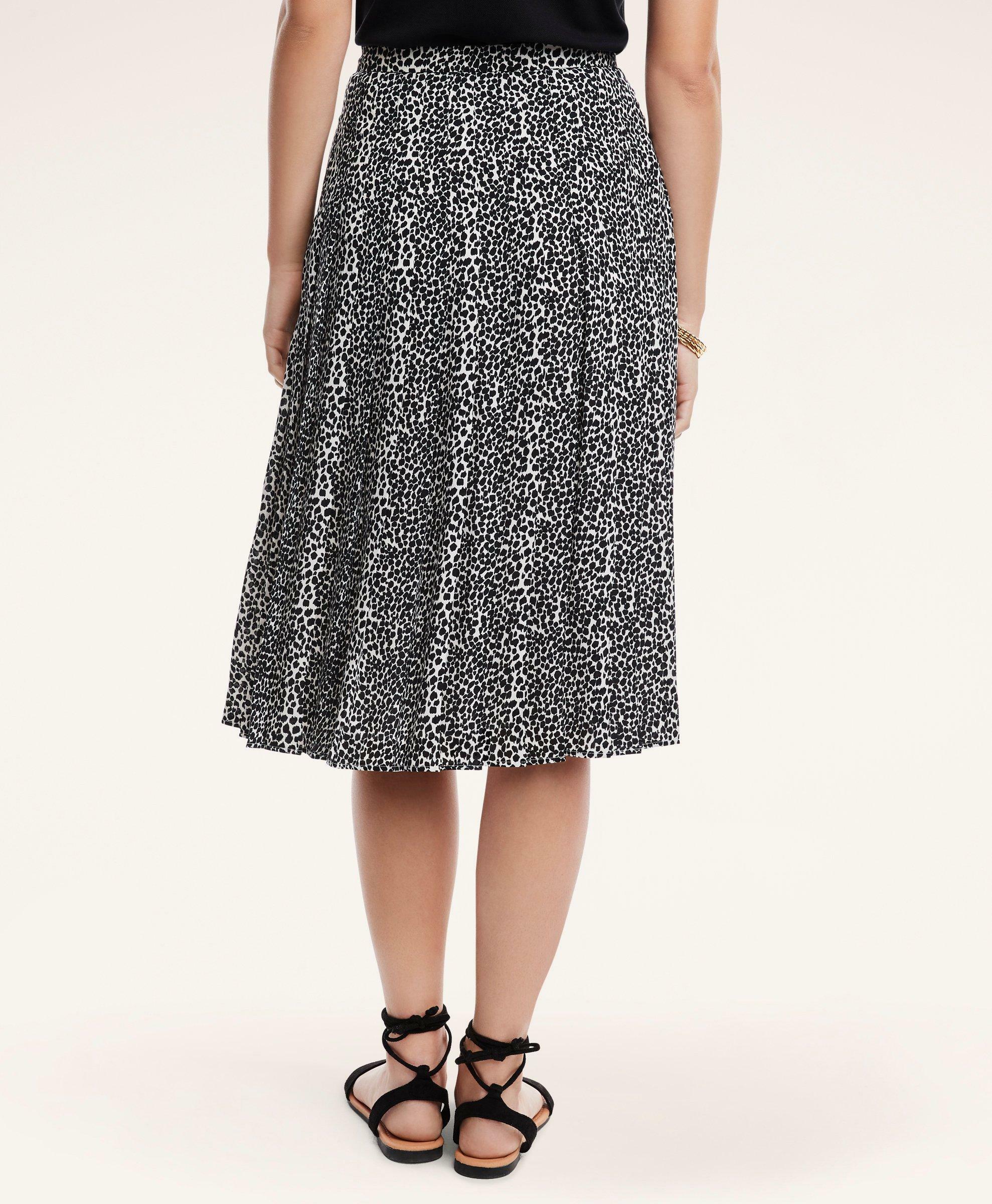 Brooks Brothers Women's Crepe Pleated Neutral Print Midi Skirt | Ivory/Black