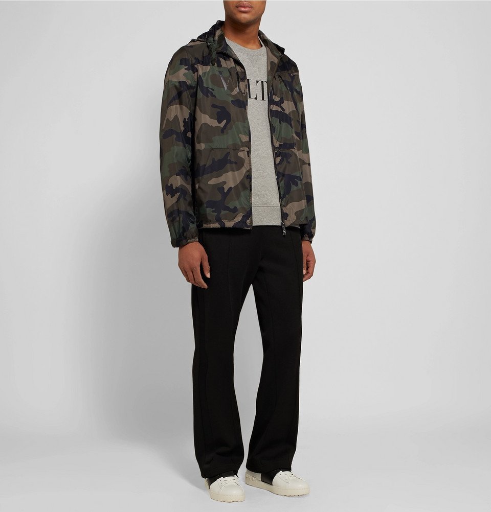 Valentino - Camouflage-Print Shell Hooded Jacket - Men - Army 
