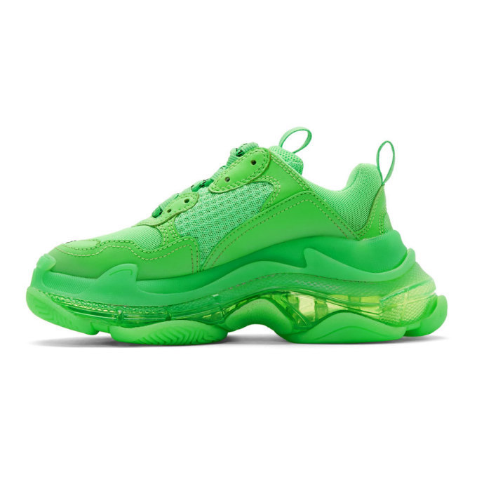 balenciaga triple s verte